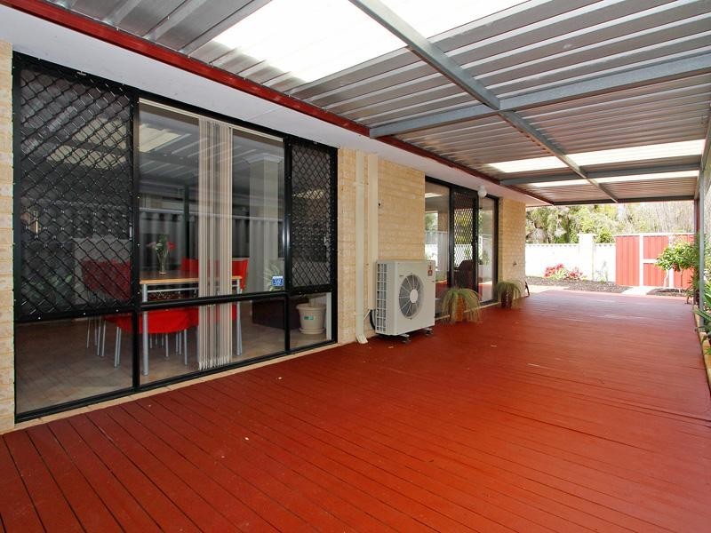 33 Hillwater Prom, Beechboro WA 6063