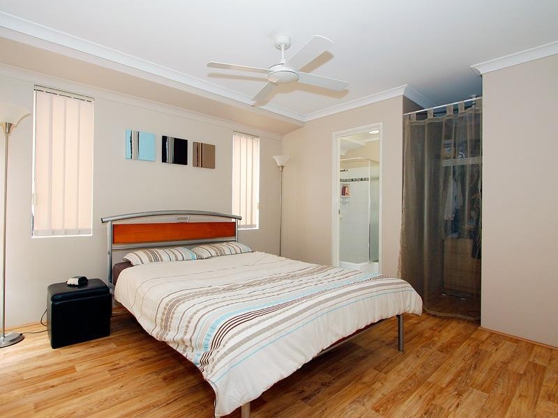 33 Hillwater Prom, Beechboro WA 6063