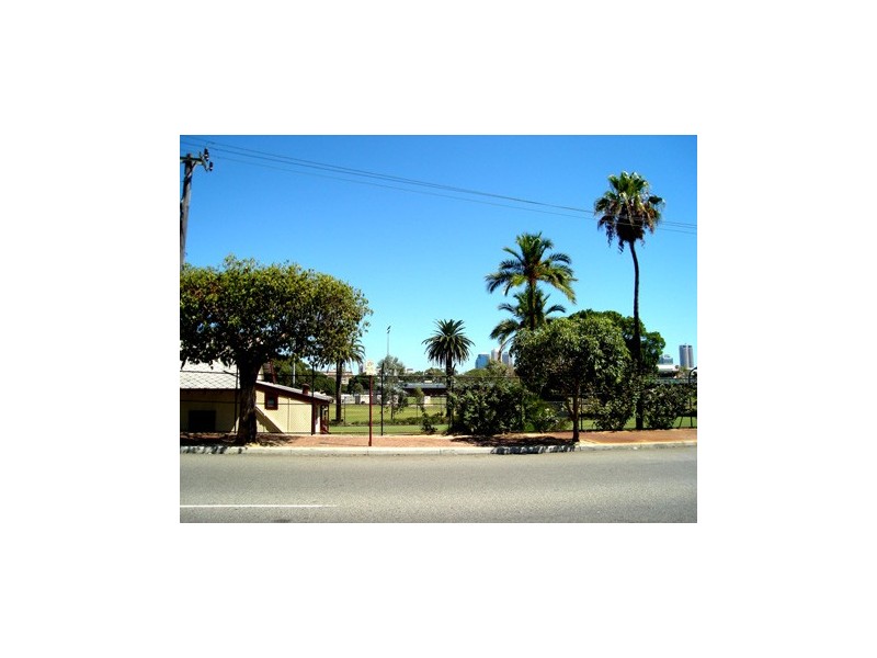 4 Bulwer Street, Perth WA 6000