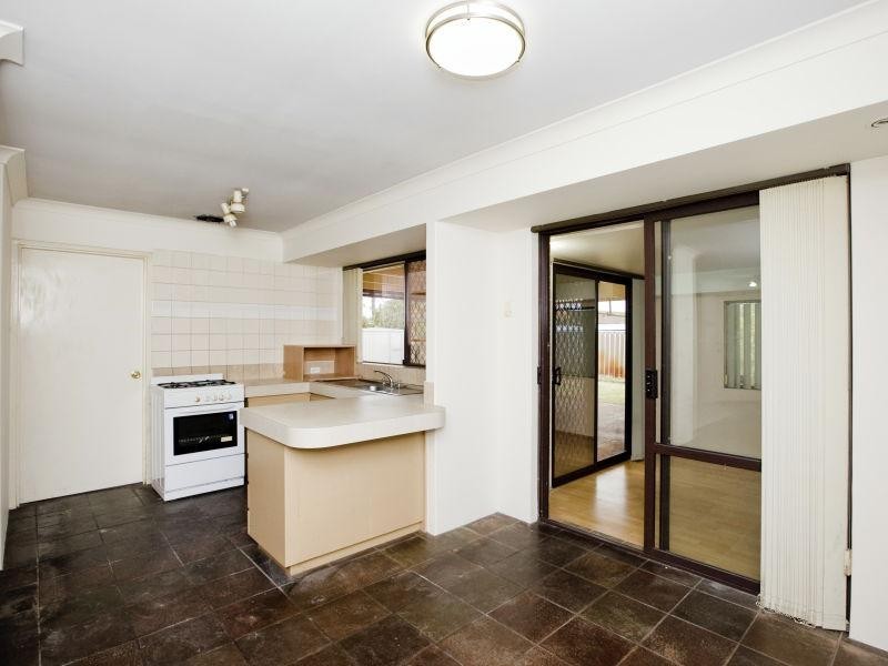 20 Yenisey Crescent, Beechboro WA 6063