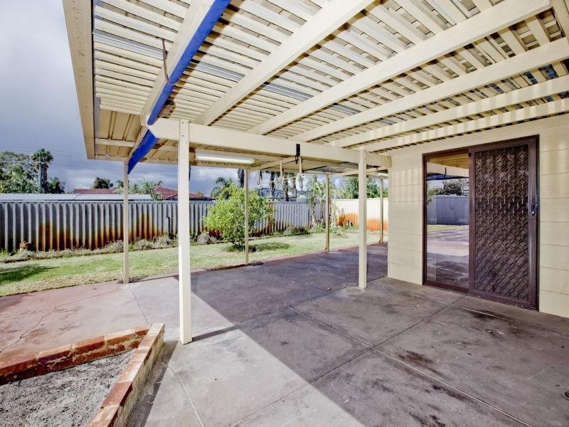 20 Yenisey Crescent, Beechboro WA 6063