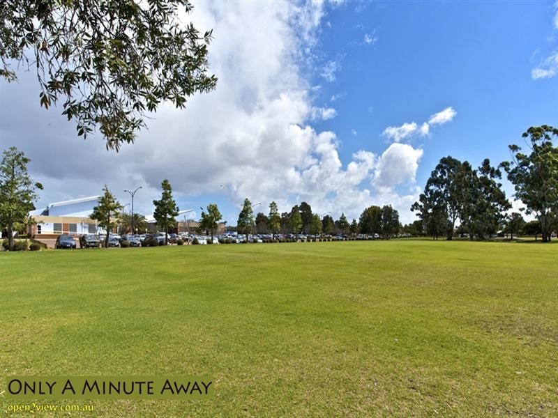 32 Wade Street, Embleton WA 6062