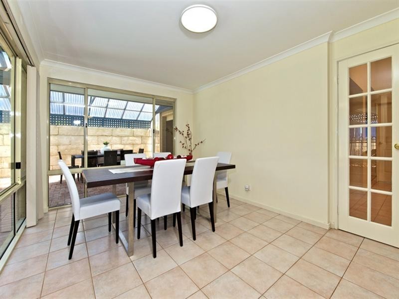 7 Cherrywood Avenue, Dianella WA 6059