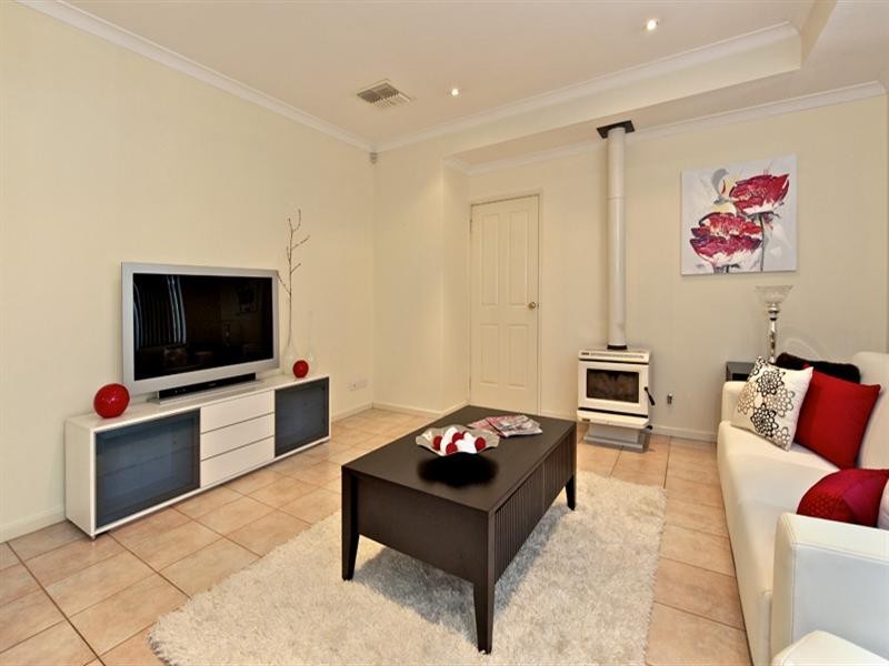 7 Cherrywood Avenue, Dianella WA 6059