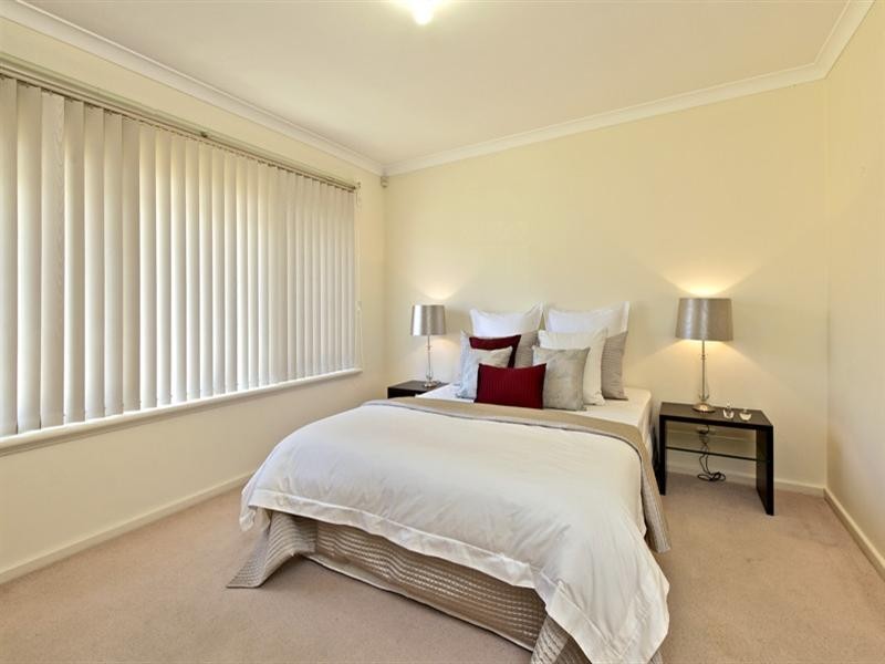 7 Cherrywood Avenue, Dianella WA 6059