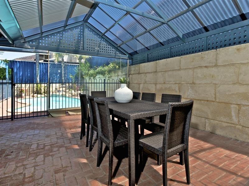 7 Cherrywood Avenue, Dianella WA 6059