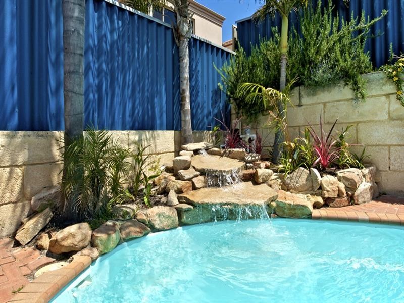 7 Cherrywood Avenue, Dianella WA 6059