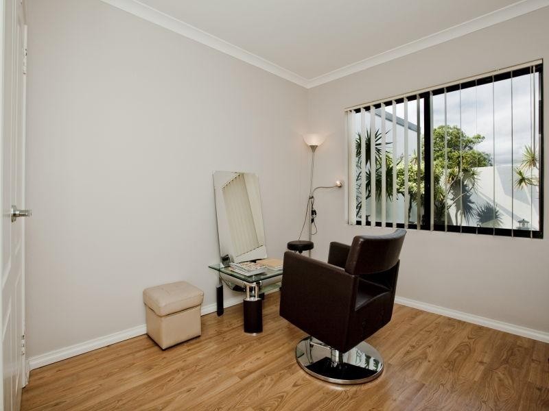 16b Wadhurst Street, Balga WA 6061