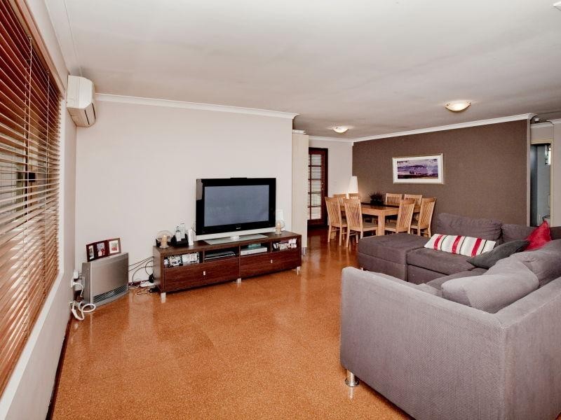 6B Fitzroy Street, Dianella WA 6059