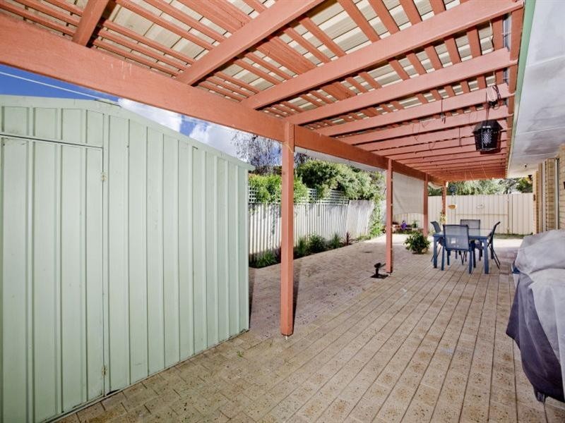 84B Naunton Way, Eden Hill WA 6054