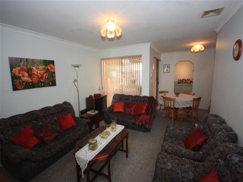 15/52 Aussat Drive, Kiara WA 6054