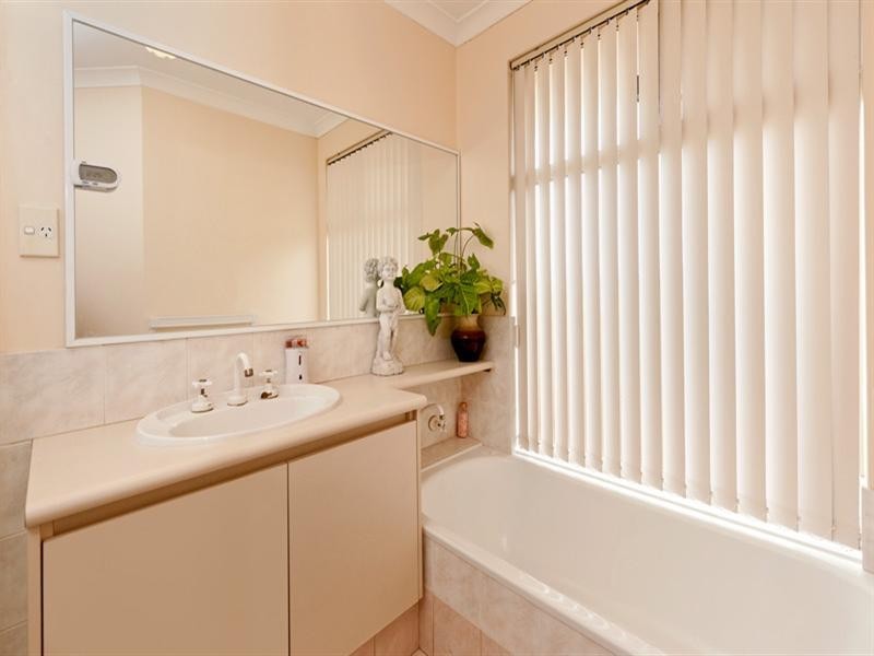 1 Nettia Place, Beechboro WA 6063