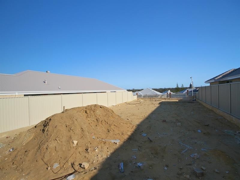 45 Leeway Loop, Alkimos WA 6038