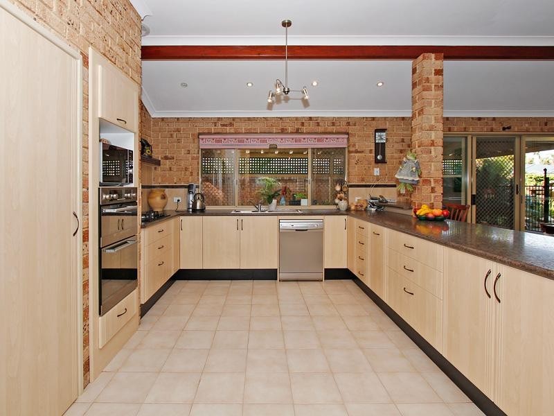 37 Rhine Crescent, Beechboro WA 6063