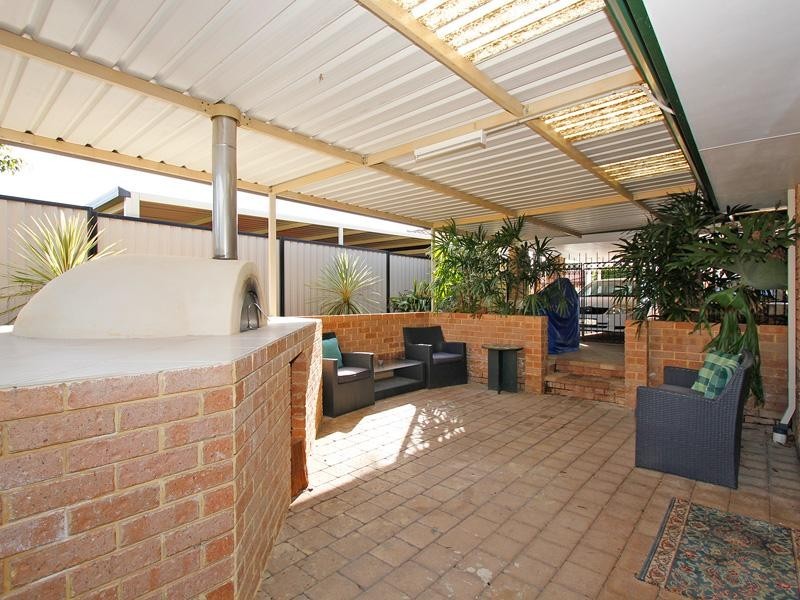 37 Rhine Crescent, Beechboro WA 6063