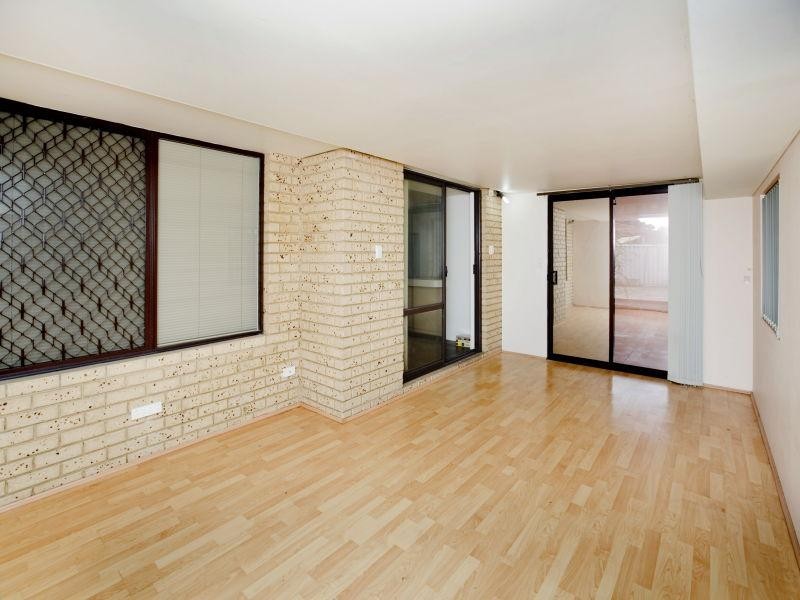 20 Yenisey Crescent, Beechboro WA 6063