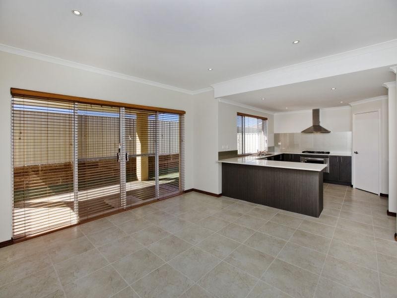 12 Colorino Avenue, Caversham WA 6055