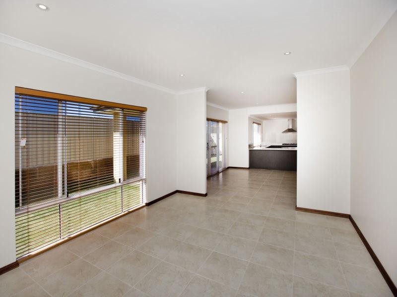 12 Colorino Avenue, Caversham WA 6055