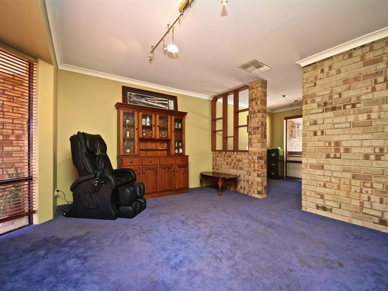 164 Glengarry Drive, Duncraig WA 6023