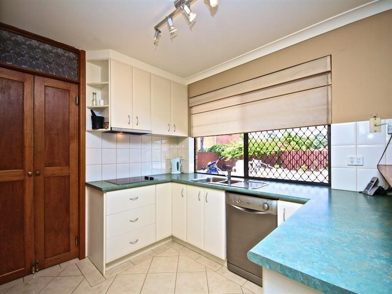 164 Glengarry Drive, Duncraig WA 6023