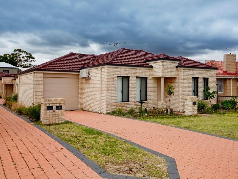 1/11A Kilmurray Way, Balga WA 6061