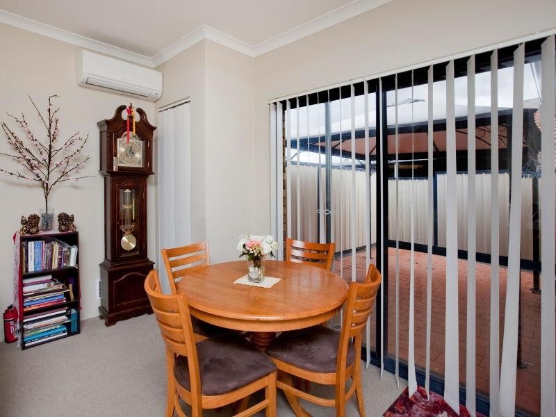 1/11A Kilmurray Way, Balga WA 6061