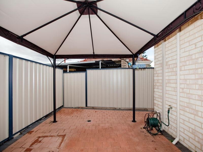 1/11A Kilmurray Way, Balga WA 6061