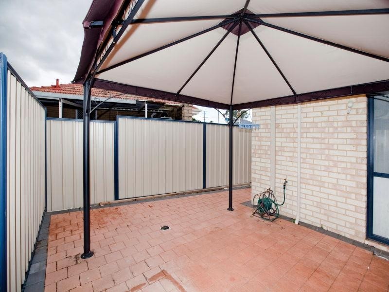 1/11A Kilmurray Way, Balga WA 6061