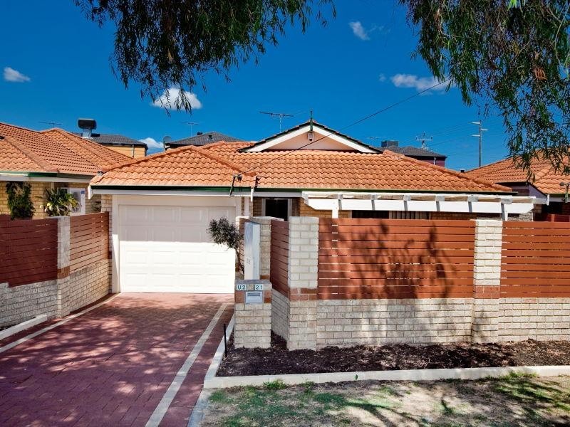 2/21 Quondong Street, Nollamara WA 6061