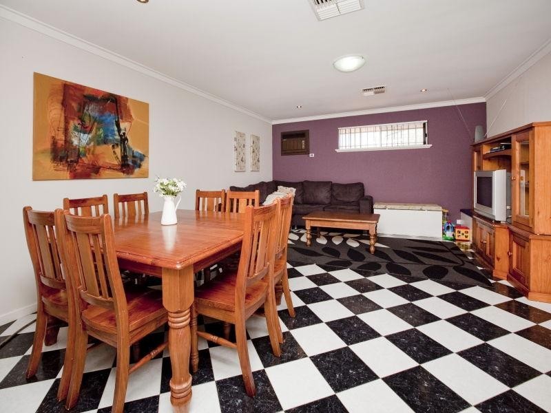 19 Crystal Brook Street, Dianella WA 6059