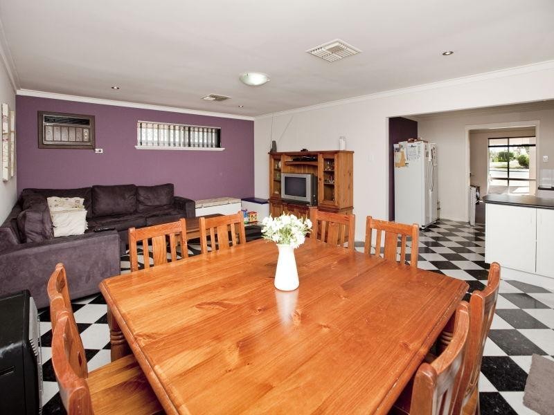 19 Crystal Brook Street, Dianella WA 6059