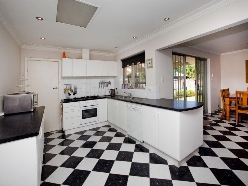 19 Crystal Brook Street, Dianella WA 6059