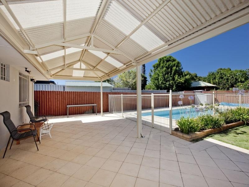 19 Crystal Brook Street, Dianella WA 6059