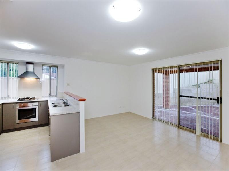 8/55 Kirkham Hill Terrace, Maylands WA 6051