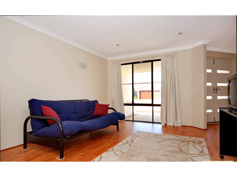 31 Beechwood Circle, Aveley WA 6069