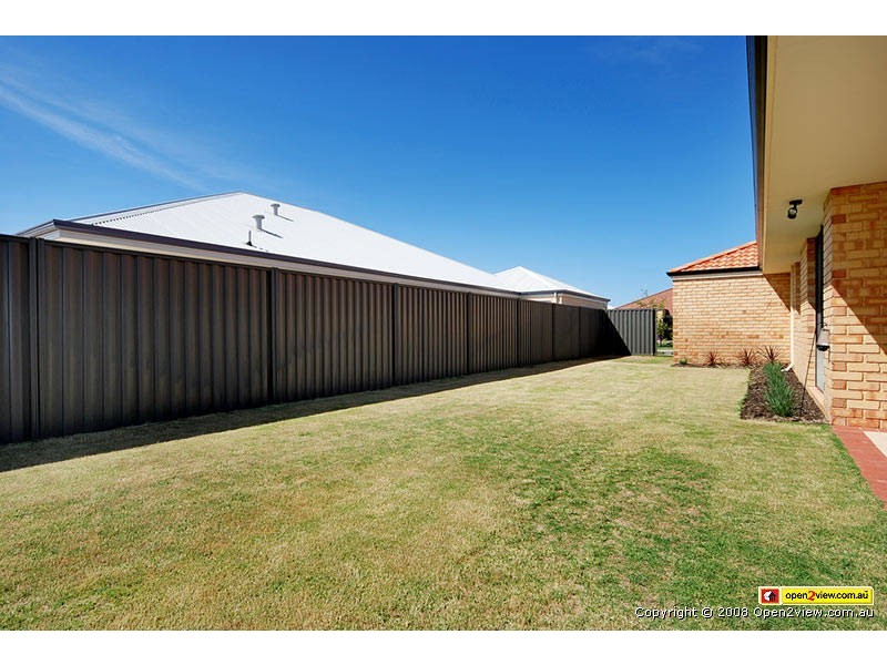 31 Beechwood Circle, Aveley WA 6069