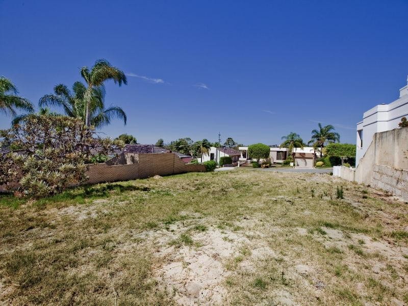 62 Shannon Road, Dianella WA 6059