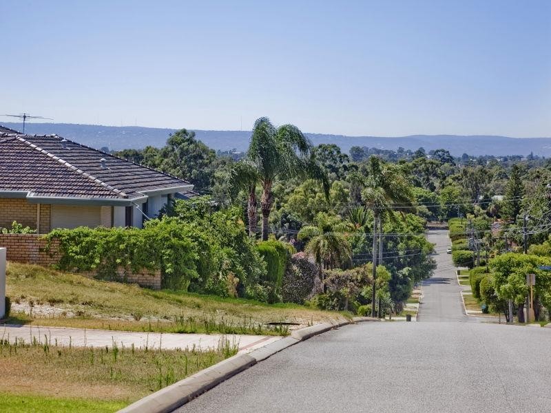 62 Shannon Road, Dianella WA 6059