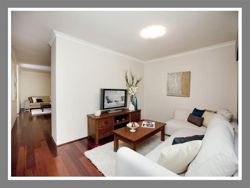 43 Mitra Loop, Beechboro WA 6063