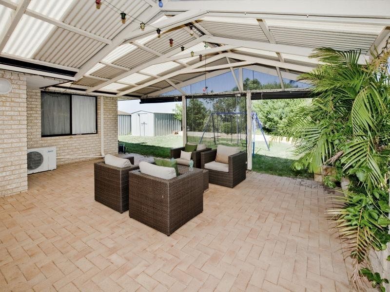 43 Mitra Loop, Beechboro WA 6063