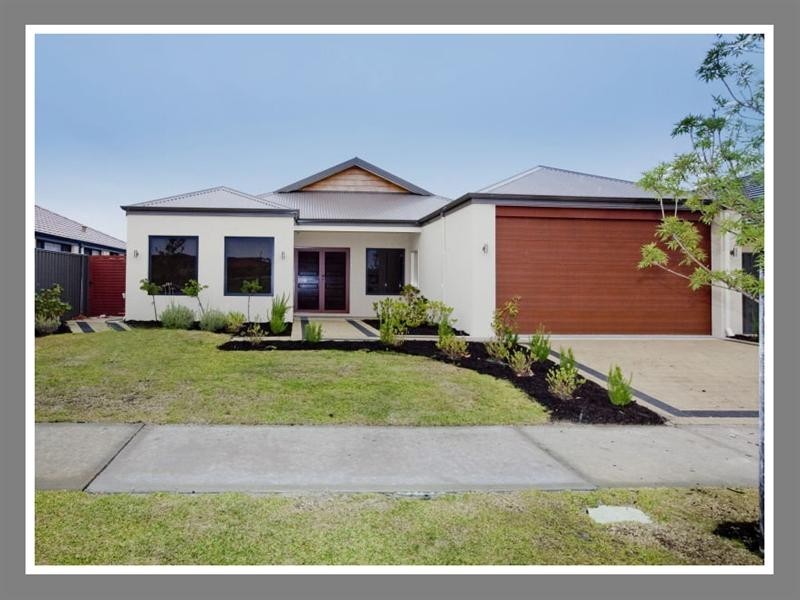 4 Delaney Road, Aveley WA 6069