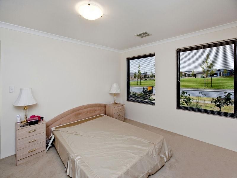 4 Delaney Road, Aveley WA 6069