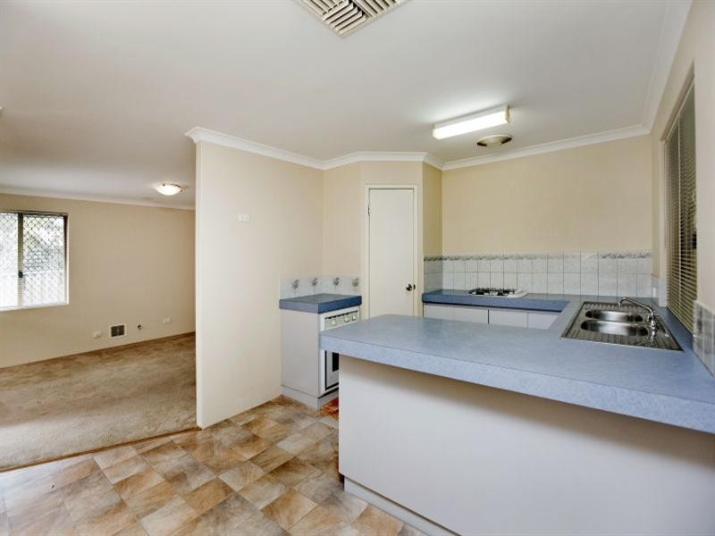 2/131 Shakespeare Avenue (Off Homer St), Yokine WA 6060