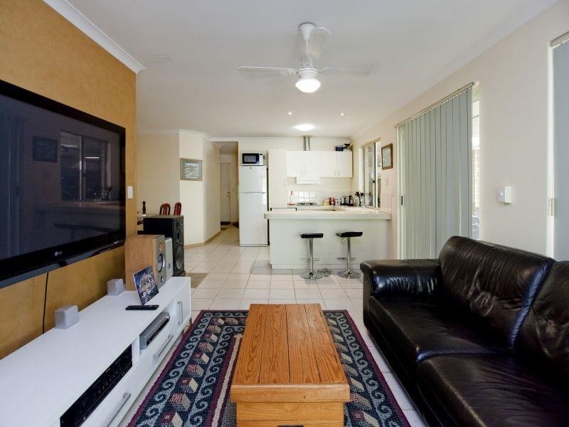 6 Treffone Street, Redcliffe WA 6104