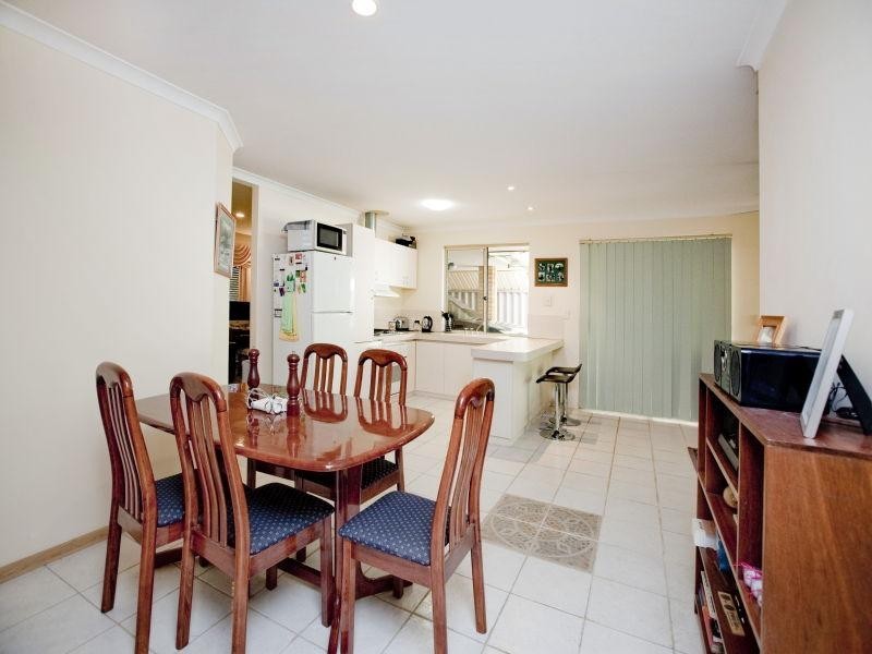6 Treffone Street, Redcliffe WA 6104