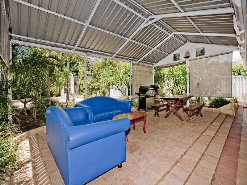 6 Treffone Street, Redcliffe WA 6104