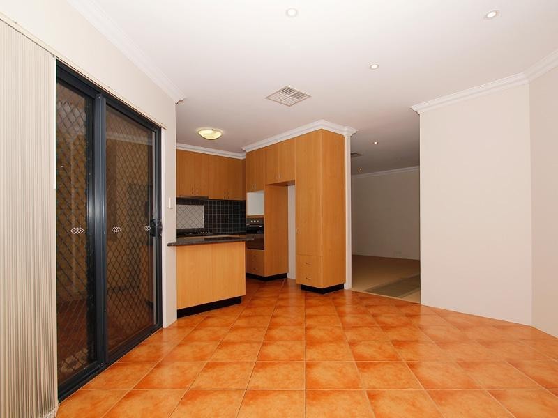 15C Loughton Way, Balga WA 6061