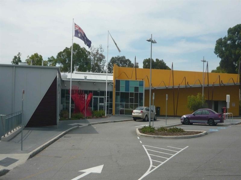 15C Loughton Way, Balga WA 6061