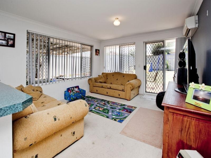 7 Redgate Court, Kiara WA 6054