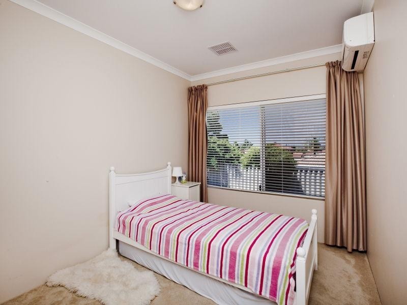 10 Tobruk Lane, Dianella WA 6059